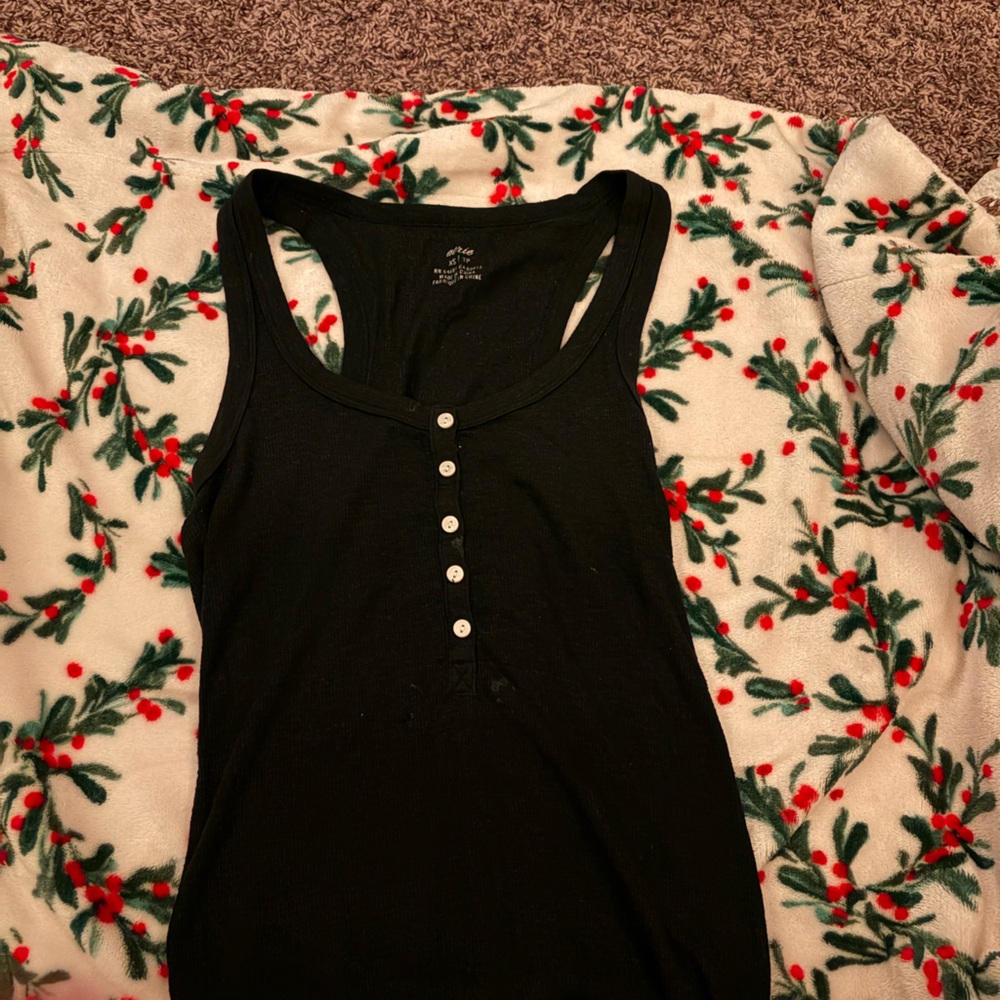 Black size XS woman’s Aeri tank top